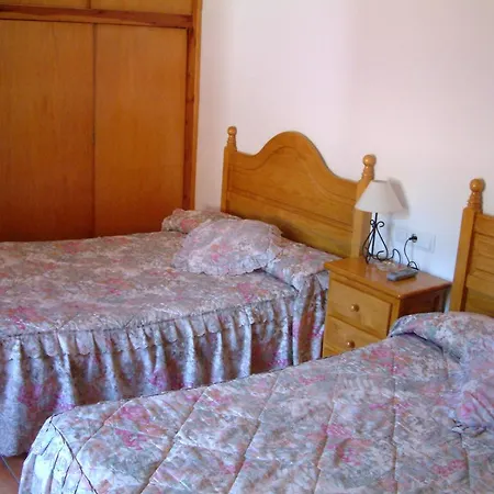 La Muntanya Castellar De N'Hug